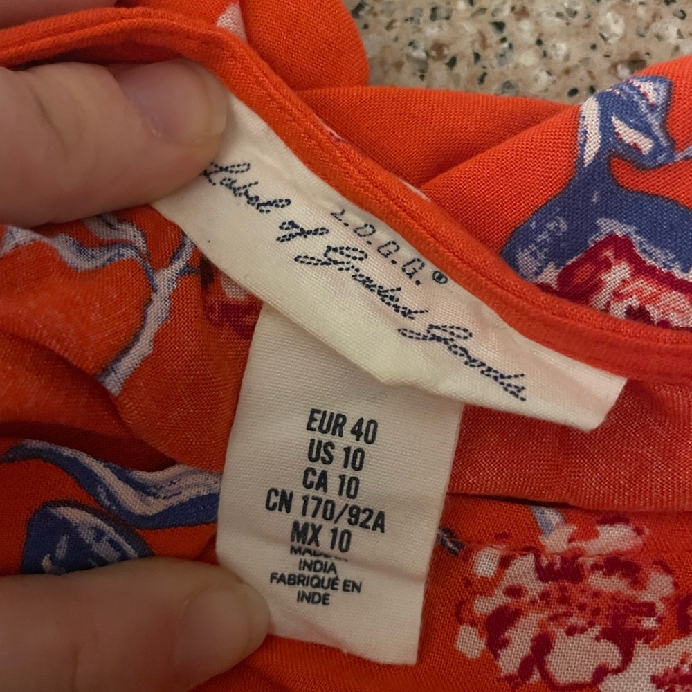 Adorable H&M long sleeve viscose orange floral print top - back buttons up, 10 - Picture 7 of 8